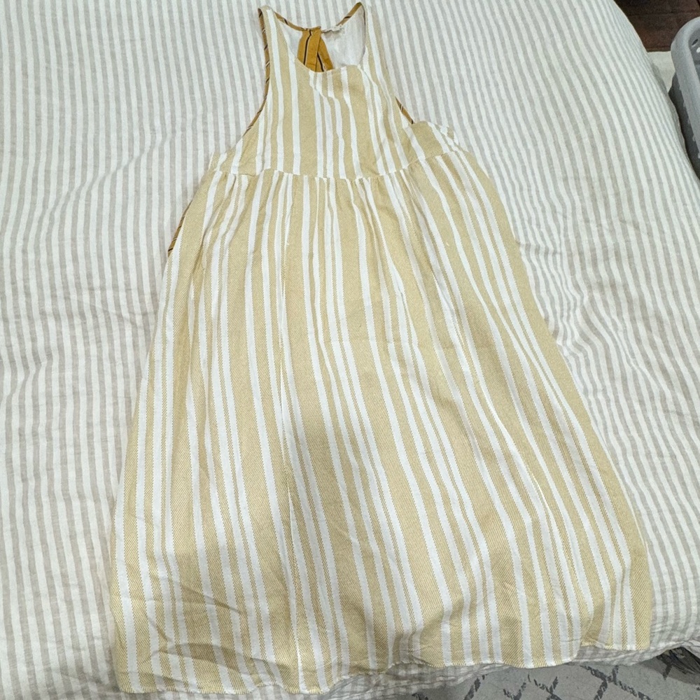 Hem & Thread mid length dress in MEDIUM